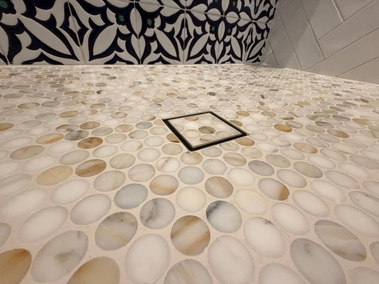 Marble travertine foyer detail and medallion layout